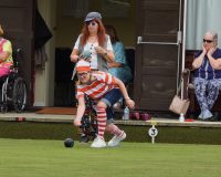 Must be a 'Wally' thing, another fast track new bowler. Great technique Jo.